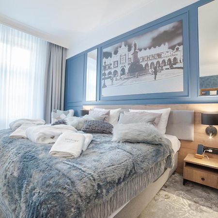 Vinfort Aparthotel クラクフ エクステリア 写真