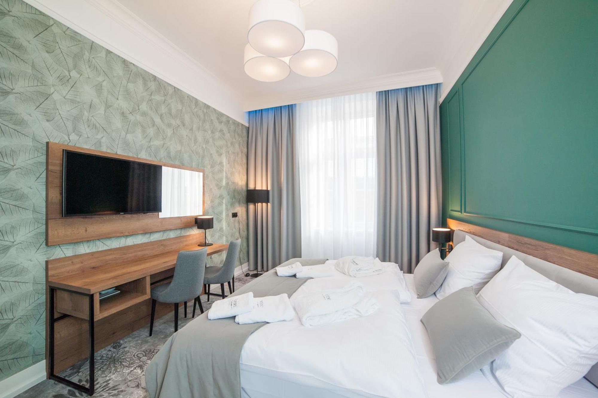 Vinfort Aparthotel クラクフ エクステリア 写真