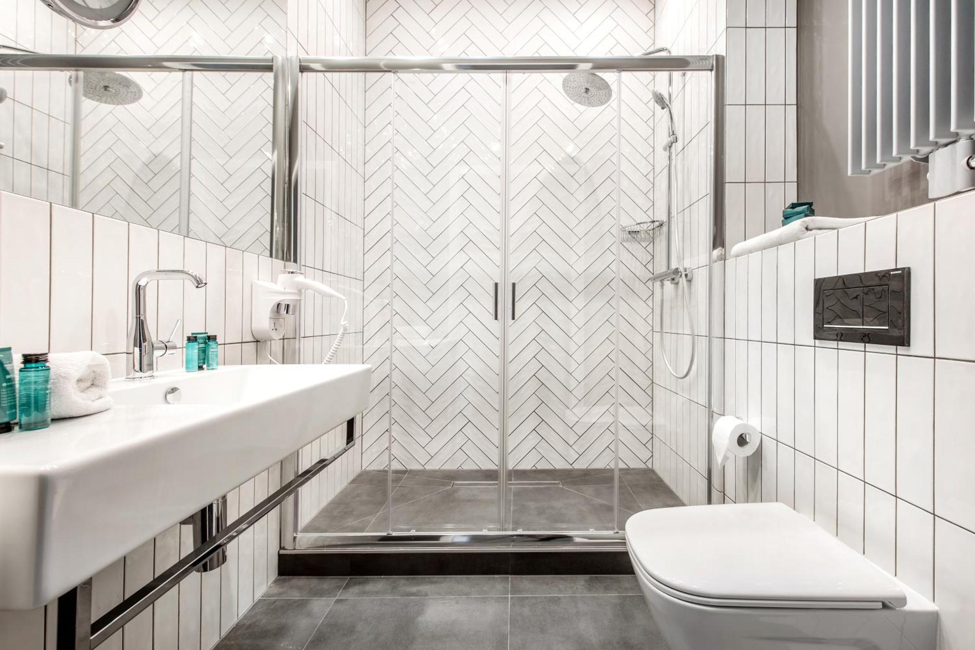 Vinfort Aparthotel クラクフ エクステリア 写真