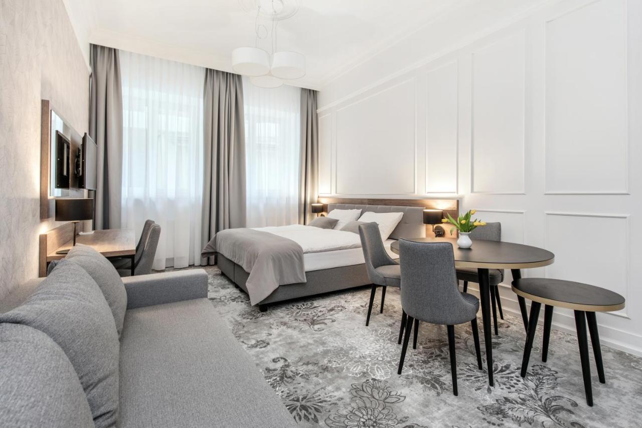 Vinfort Aparthotel クラクフ エクステリア 写真